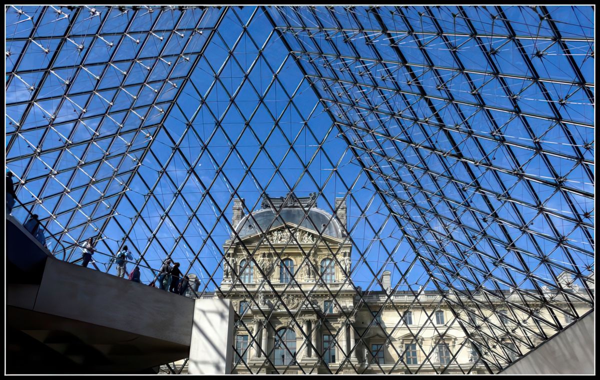 photo Ligne et architecture de Blogtrotter