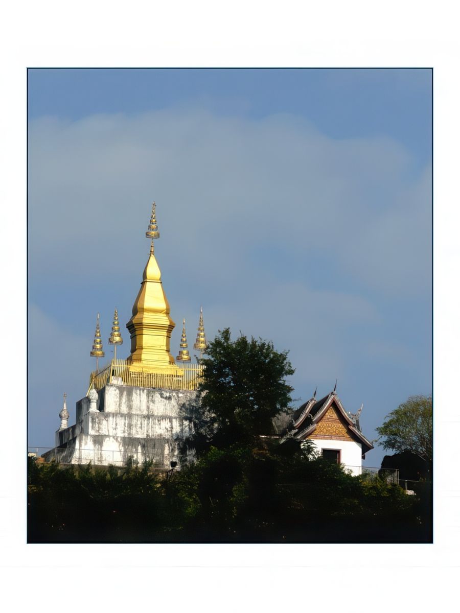 Vue sur un stupa.