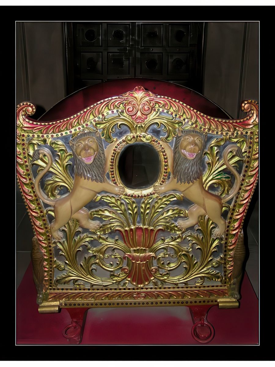 Décoration d'un siège à porteur.