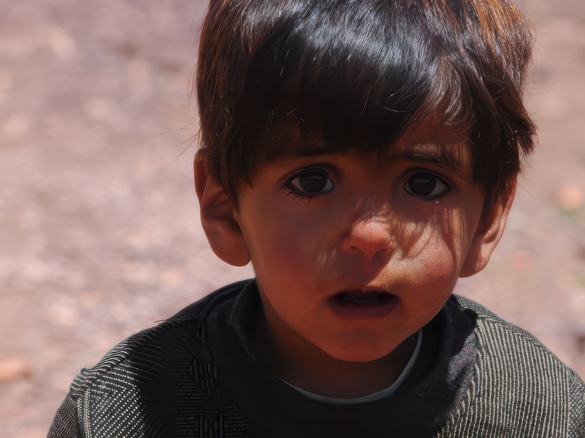 Adorables grands yeux brun !