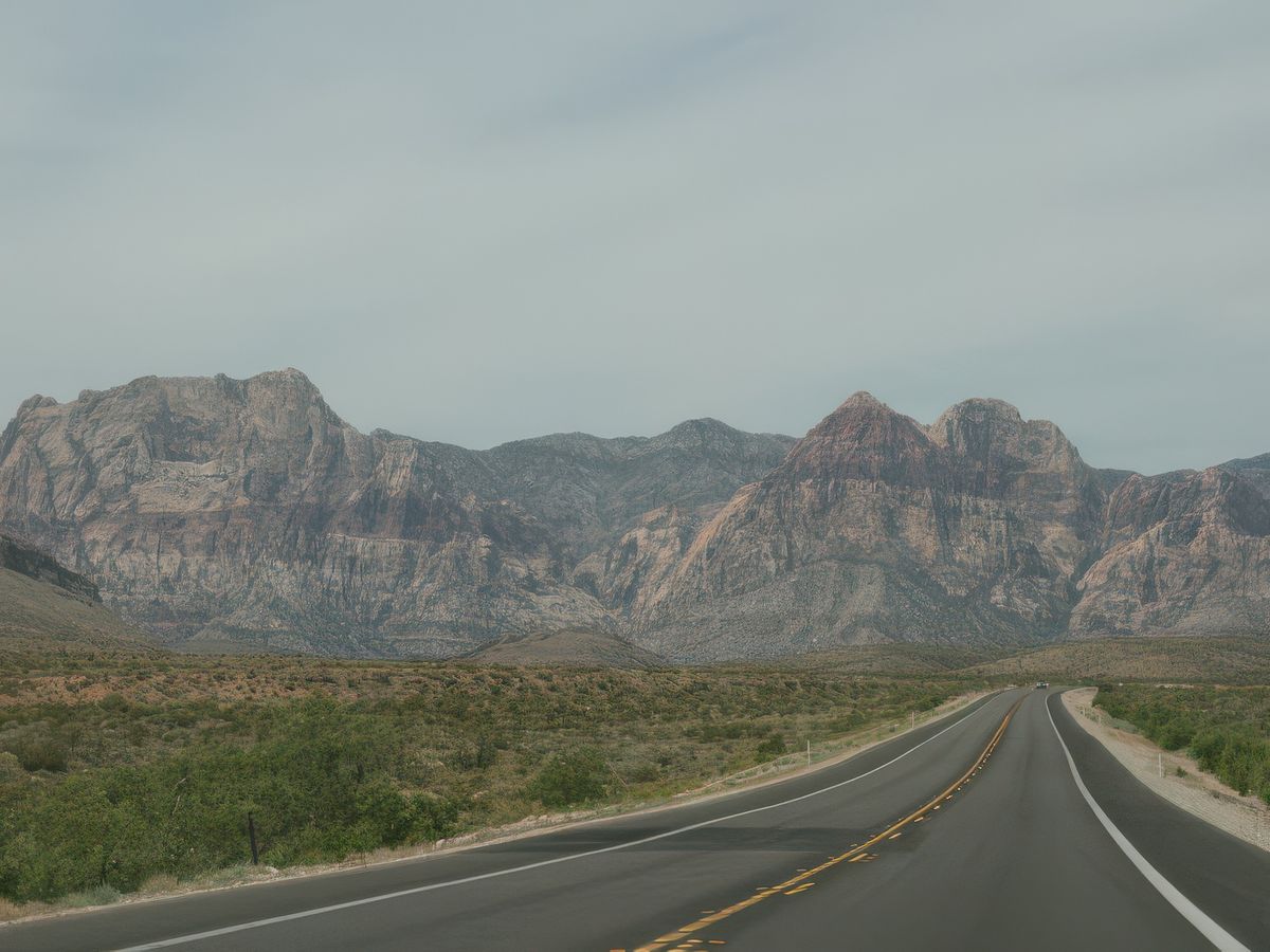 A une vingtaine de km de vegas , le Red Rock