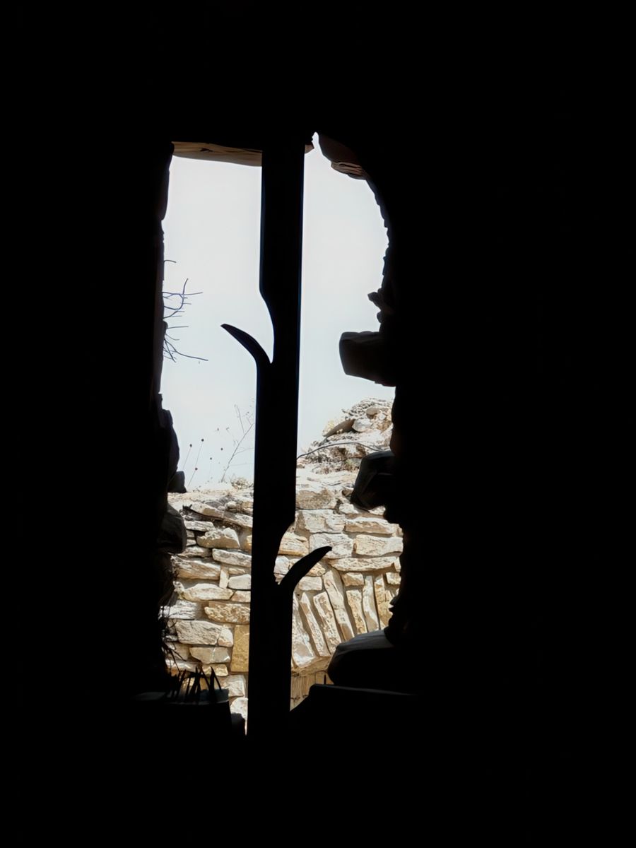 Mornas et sa forteresse – France