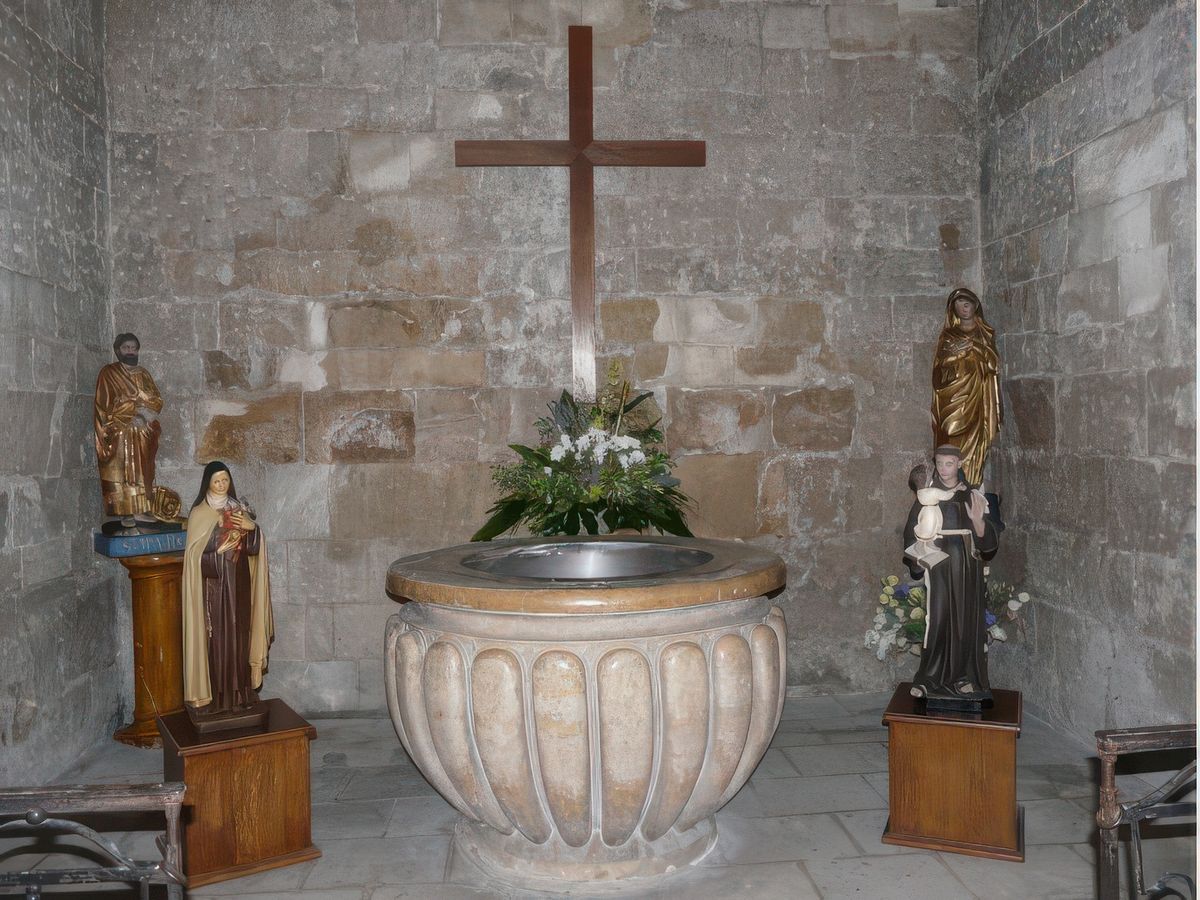 Baptistère.