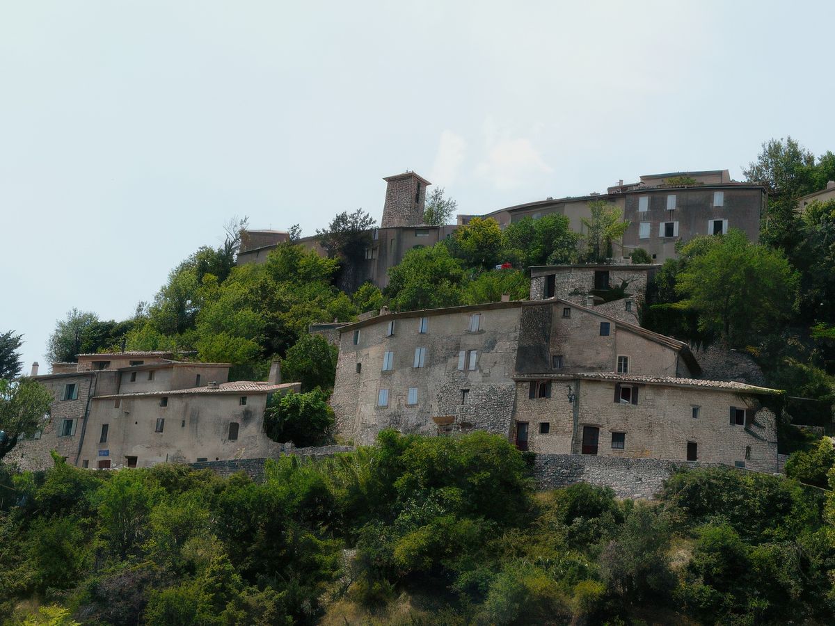 Laissons Brantes à sa quiétude et filons sur Vaison-la-Romaine...