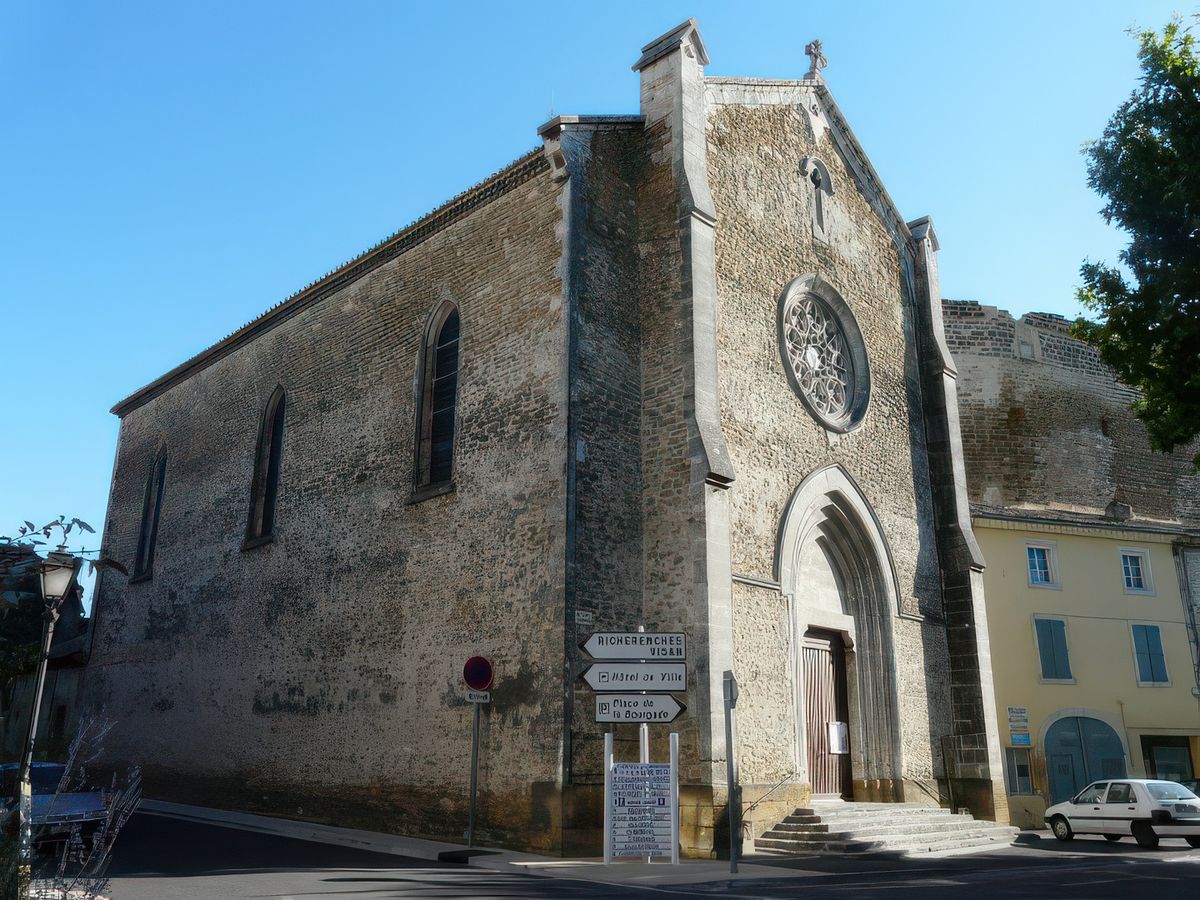 Chapelle romane de Grillon.