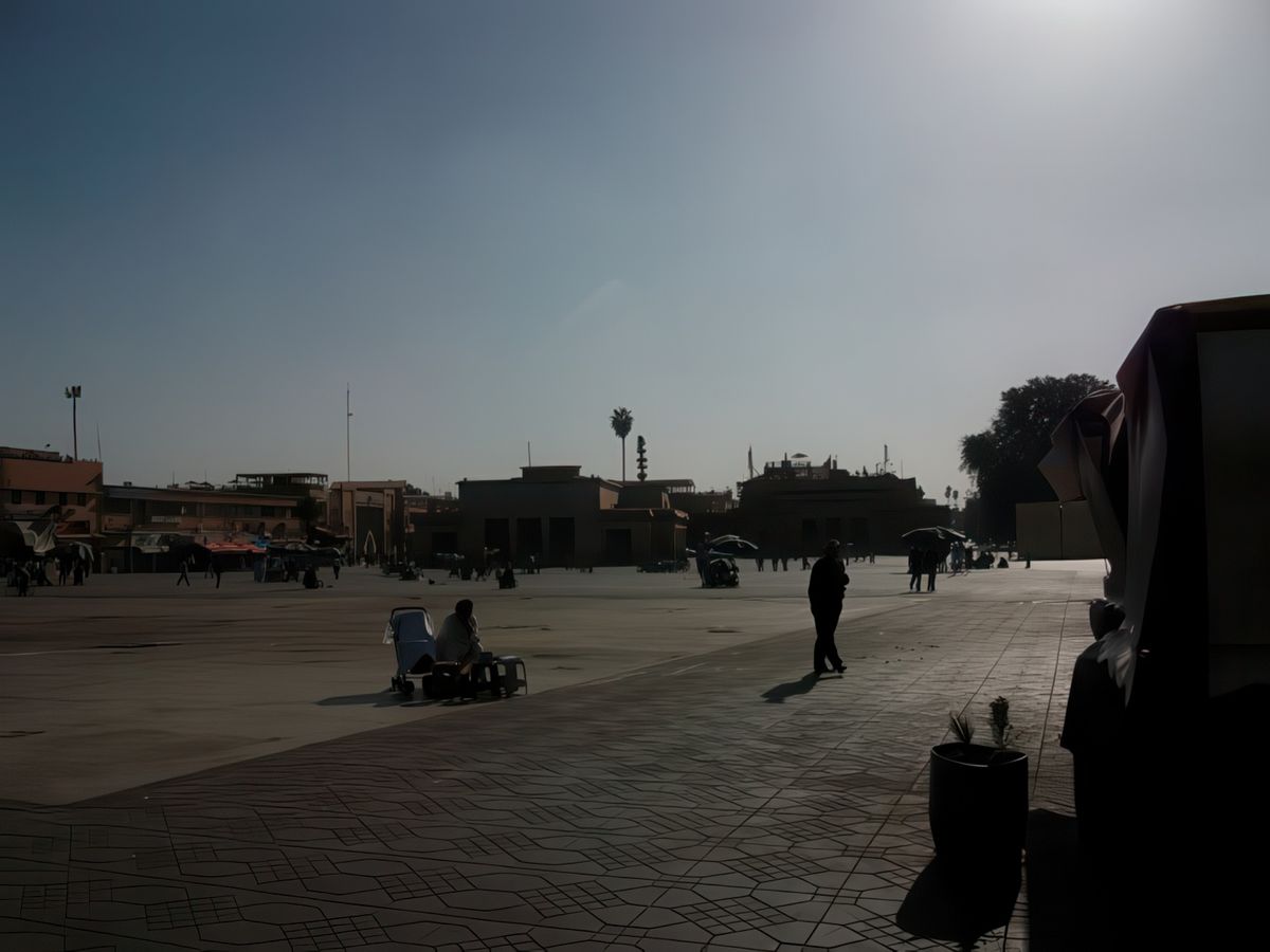 Place jemaa el fna le jour de L'Aïd el-Fitr, fête marquant la fin du mois de jeûne musulman du ramadan