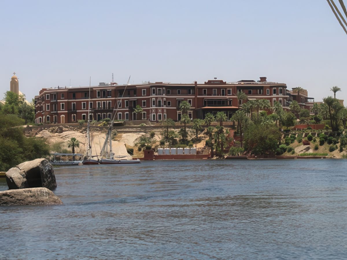 OLD CATARACT