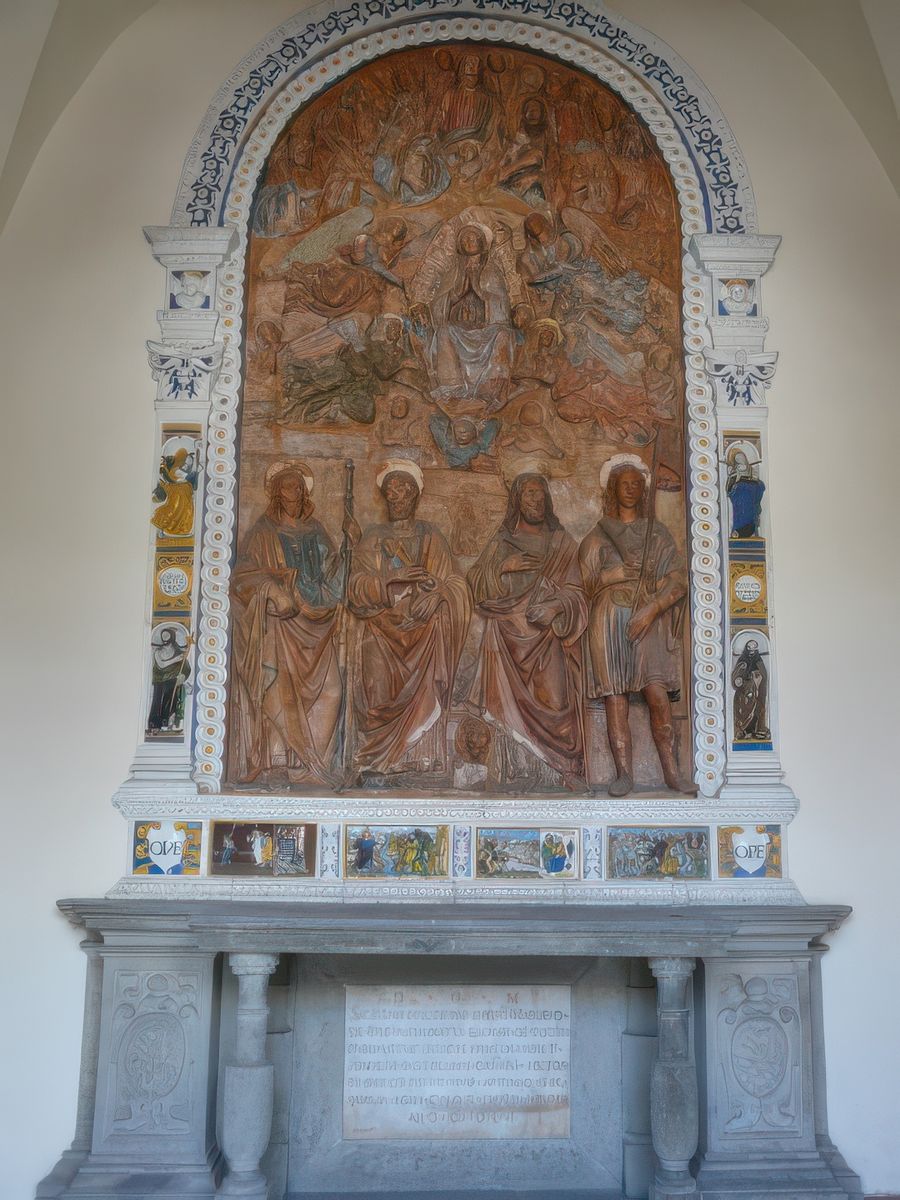 Autel surmonté d'une terre-cuite (terracotta) de Giovanni della Robbia.