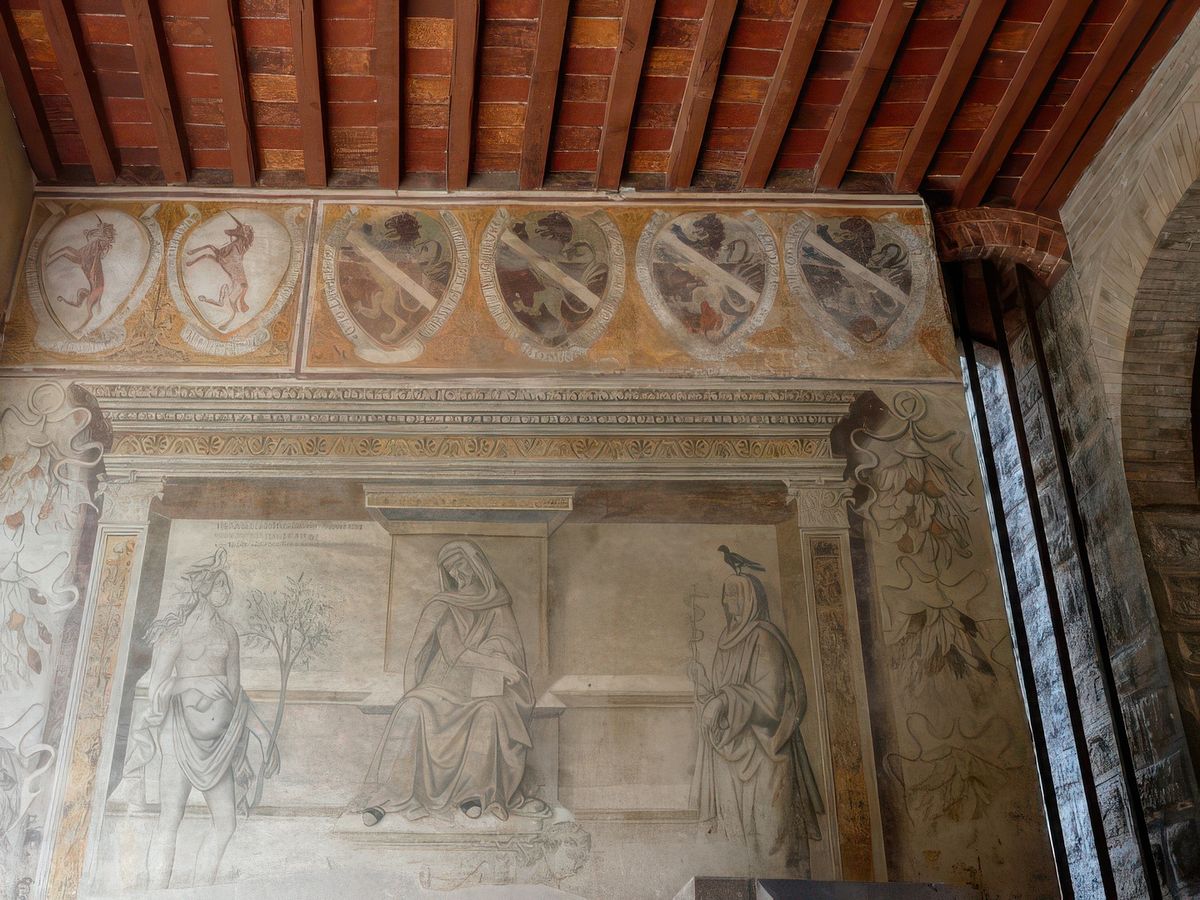 Saint Yvon administre la Justice entre deux allégories de la Vérité et du Mensonge. Fresque du Sodoma (1513).