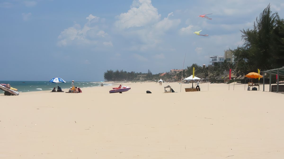 Mui Ne Superbe plage. De nouveaux hôtels s'ouvrent.