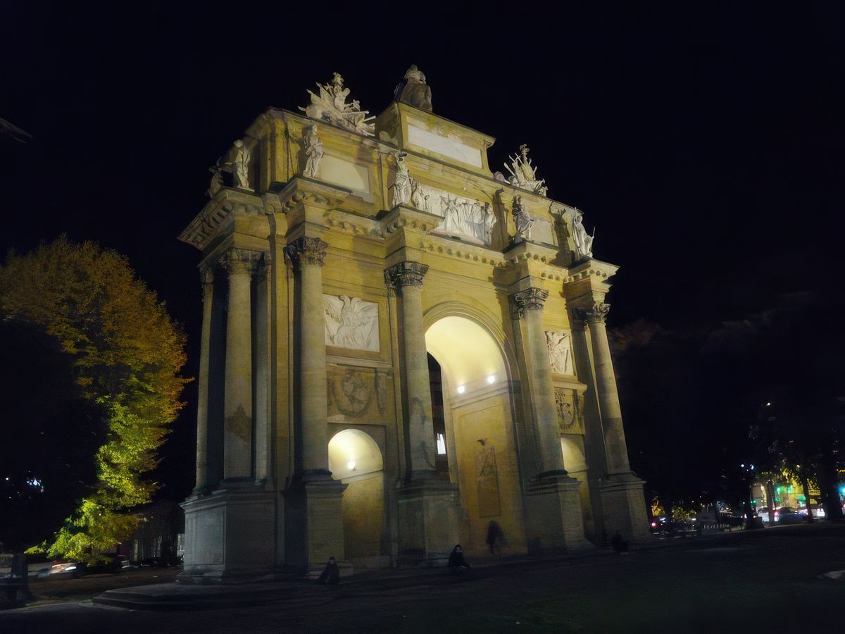 L'arc de triomphe de la Place della Liberta à Florence (photo de Kokiyage)
