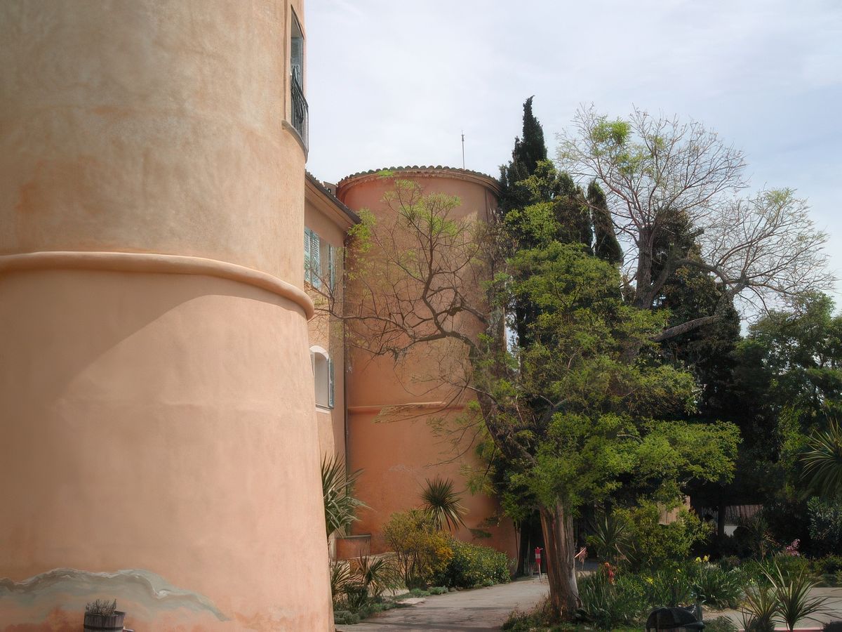 Tourtour : les tours de son chateau