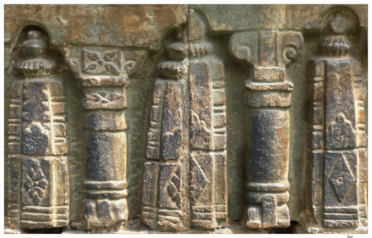 Détails de sculptures.