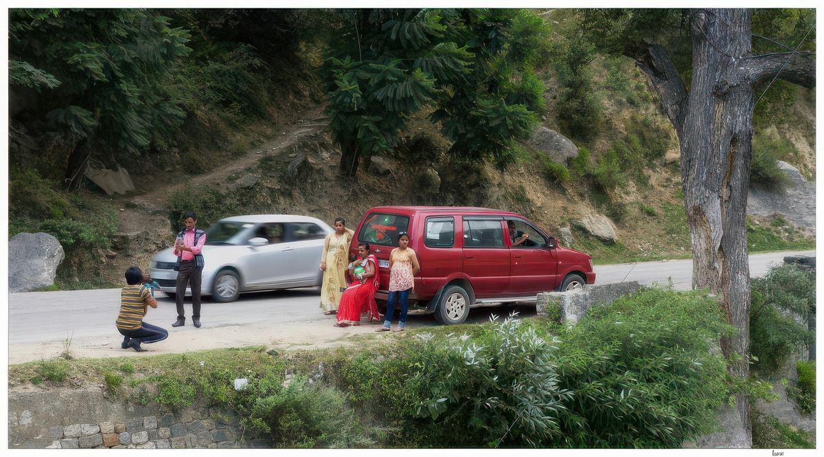 Une famille indienne en vacances.