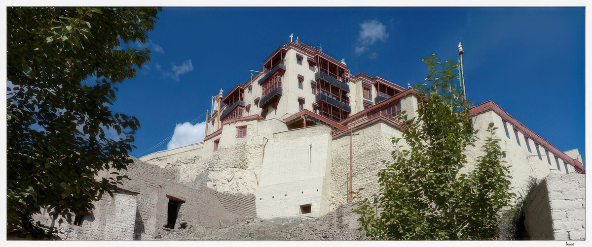 Le palais de Stok est la résidence d'été de la famille royale.
