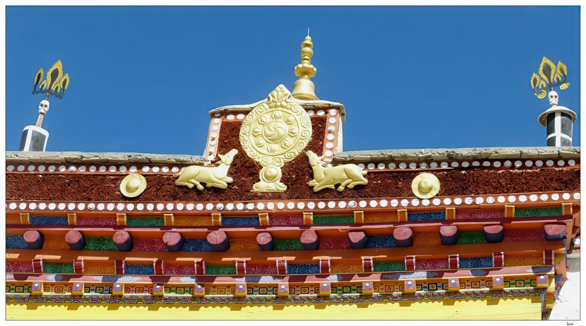 Symboles religieux au dessus de la porte du Dukhang.