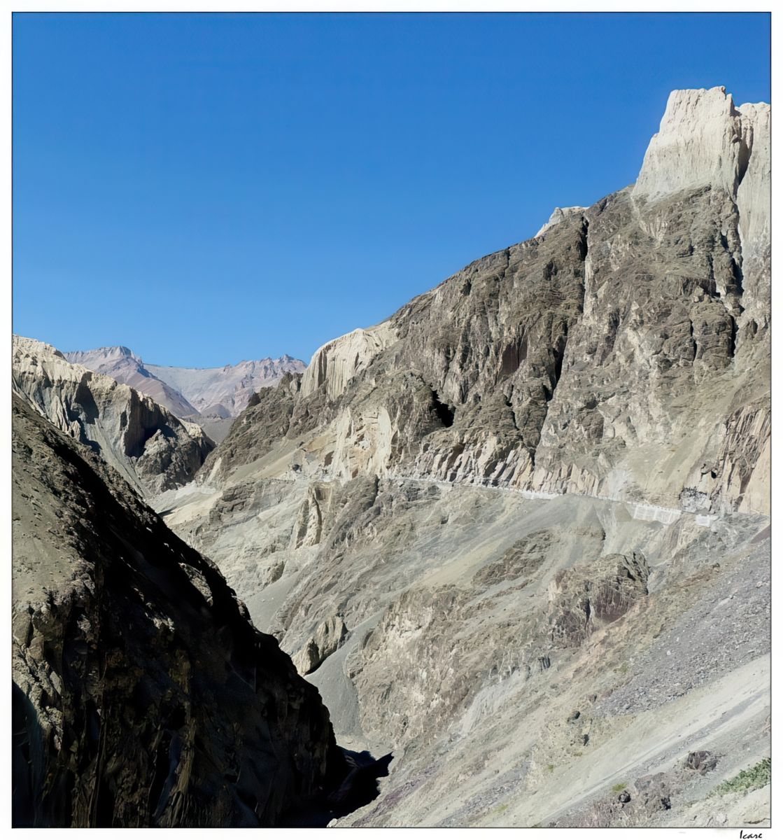 Nous reprenons la route mythique, celle de Manali/Leh/Srinagar.