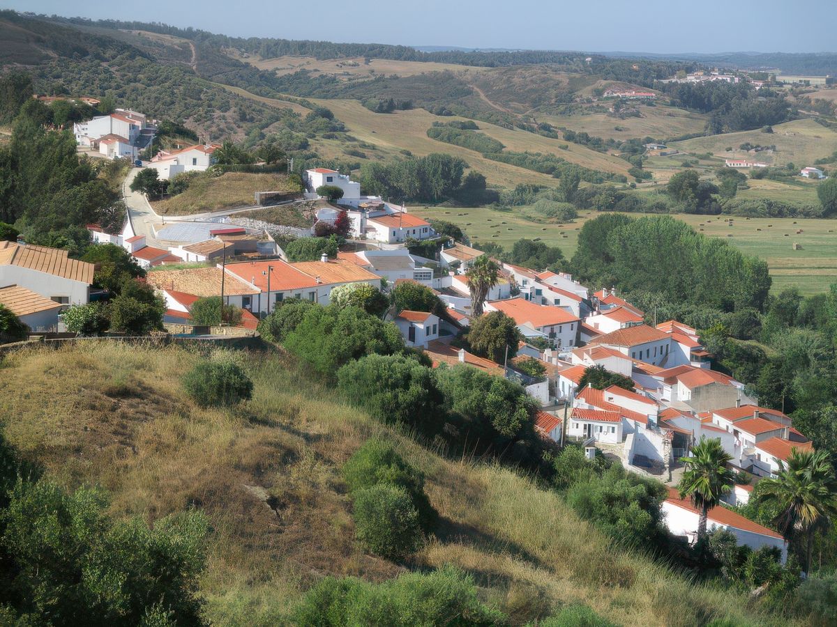 Vue sur Aljezur, depuis le chateau.