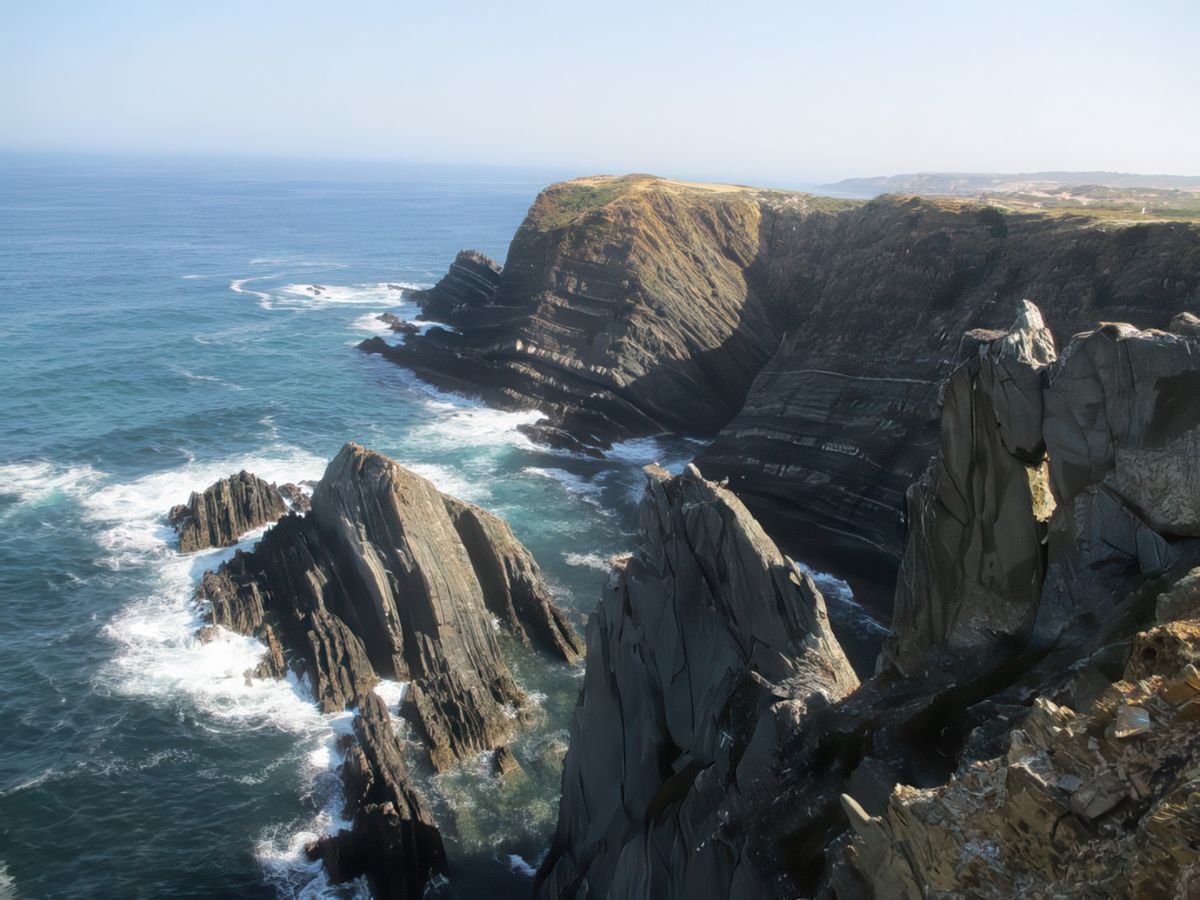 Cabo Sardão (j'adore ce genre de falaises déchiquetées).