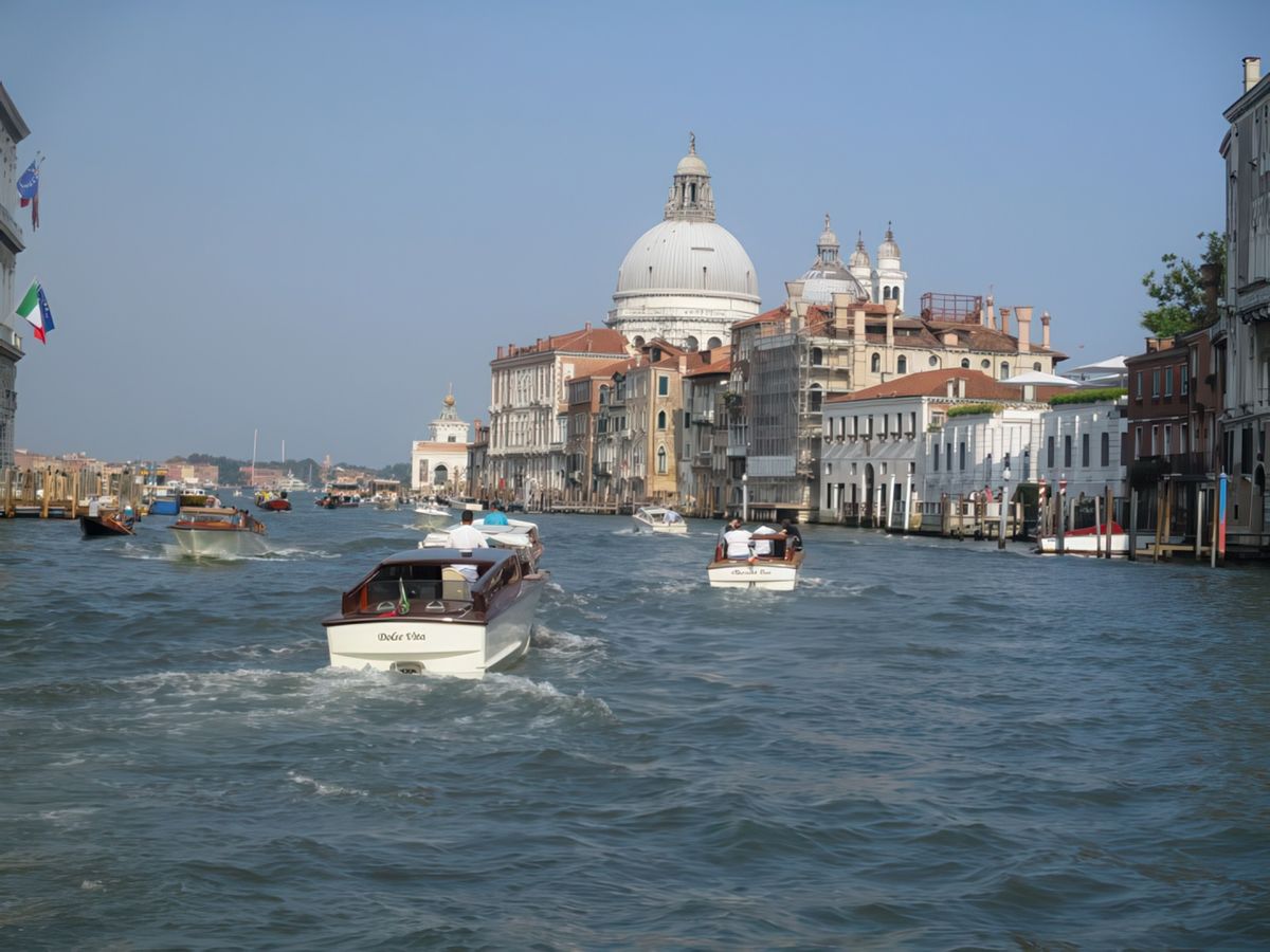 Venise: le Grand Canal.