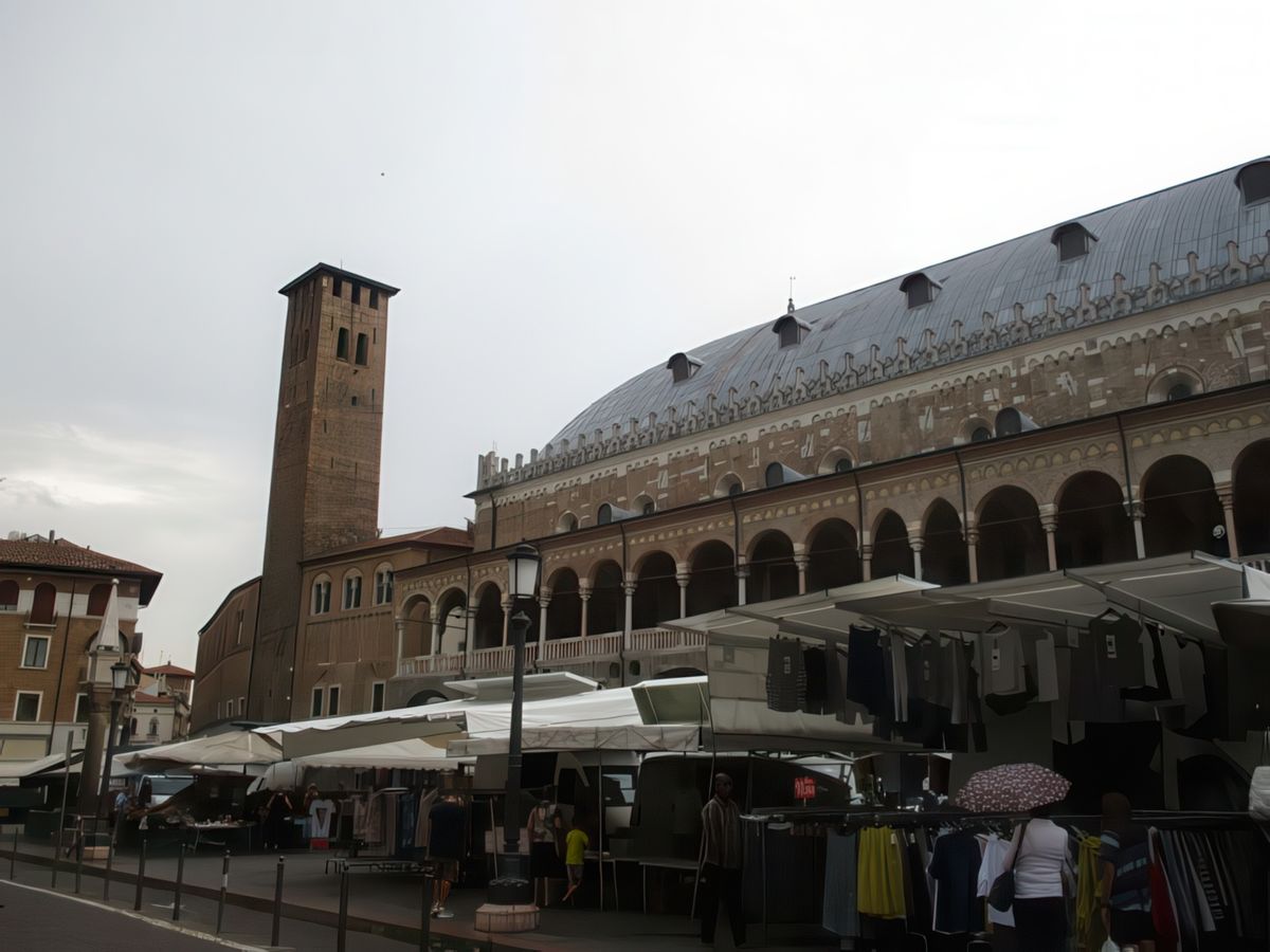 Padoue: Piazza della Frutta.
