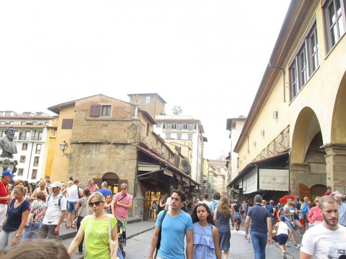 Florence: le Ponte Vecchio... très encombré!