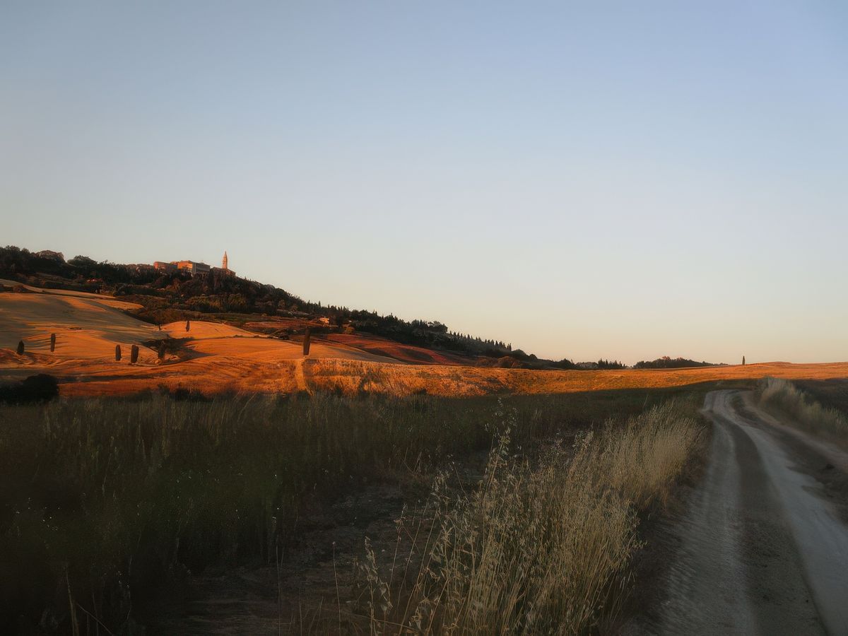 Le soleil amorçe son coucher sur Pienza...