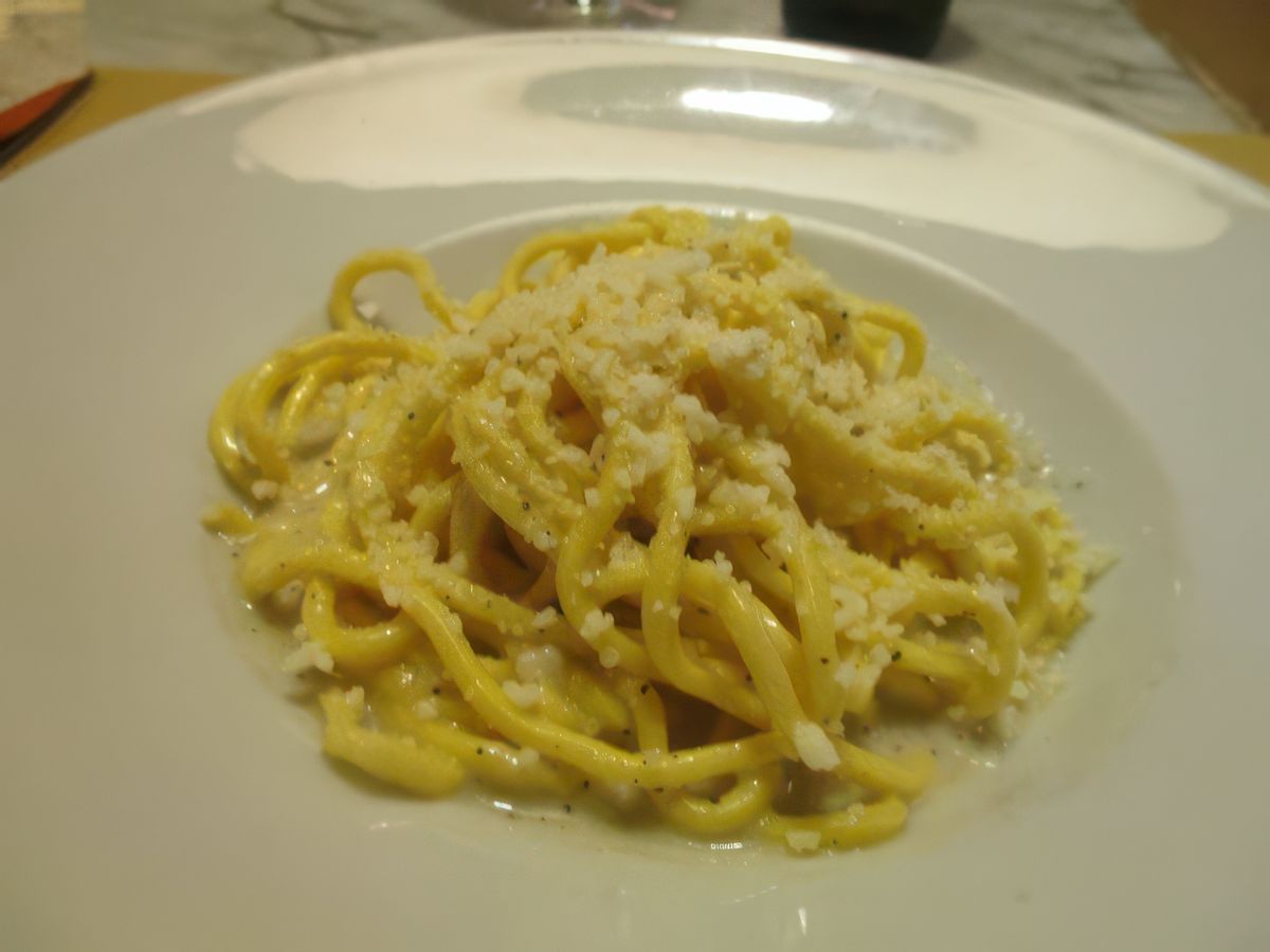 Rome: pâtes "cacio e pepe".