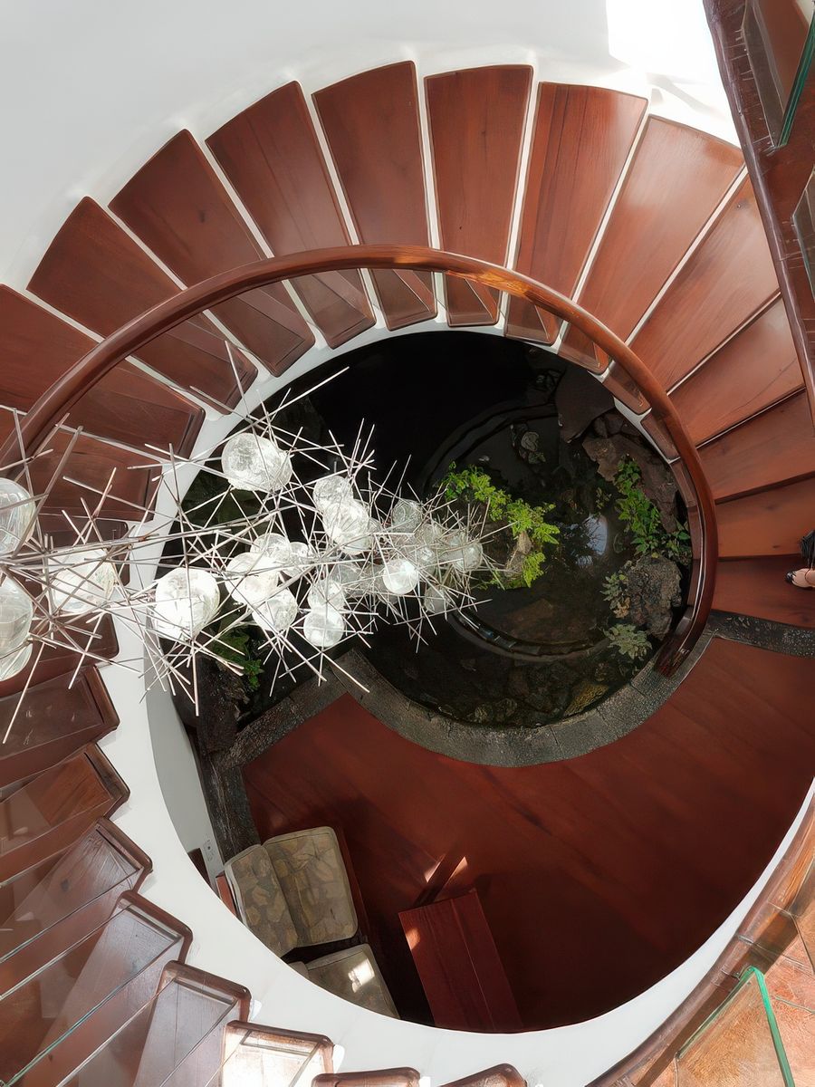 L'escalier qui permet l'accès au moulin
