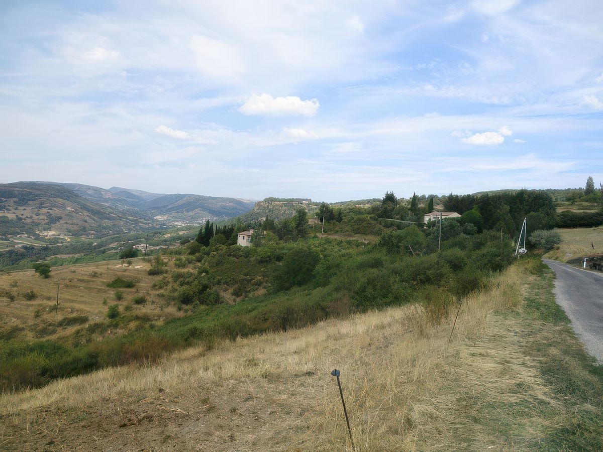 Environs de Mirabel.