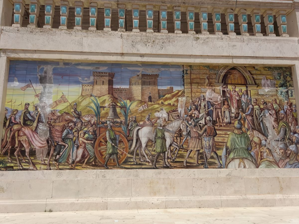 Caltagirone: fresque en céramique.