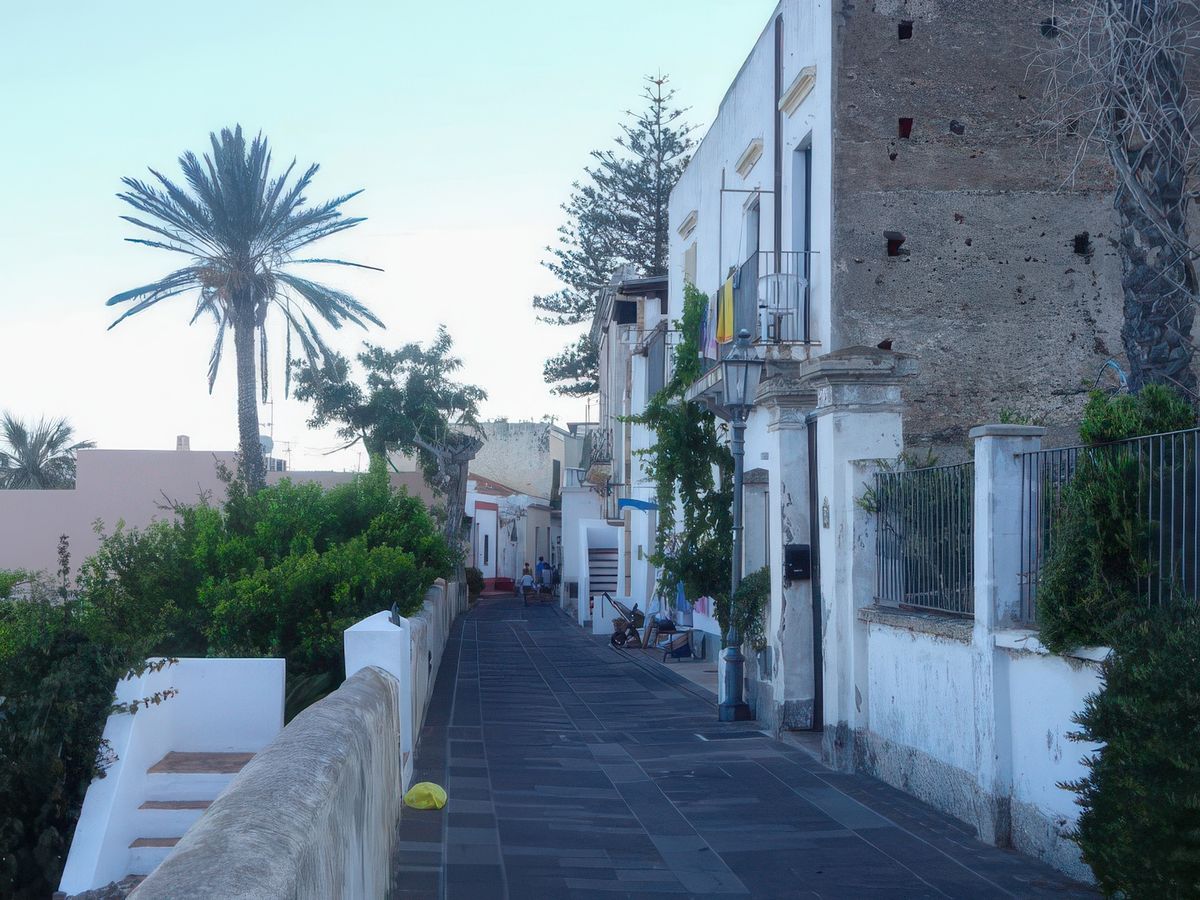 Santa Marina Salina.