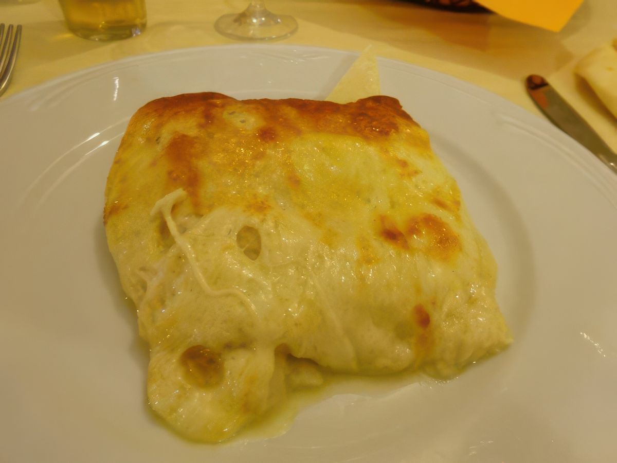 Gastronomie sarde: zuppa gallurese.