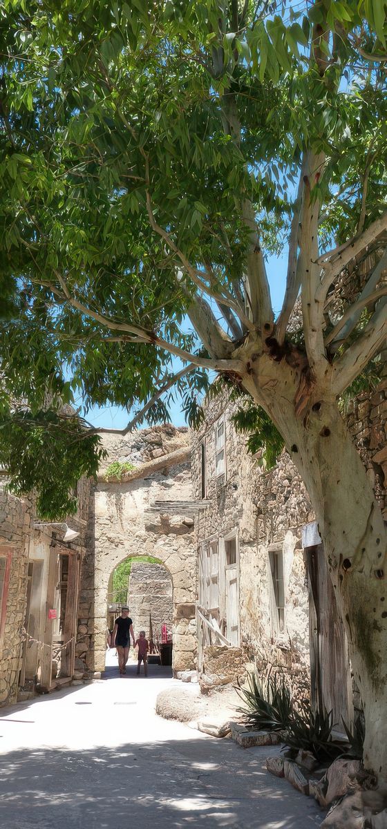 La porte de Carbonana de la forteresse de Spinalonga