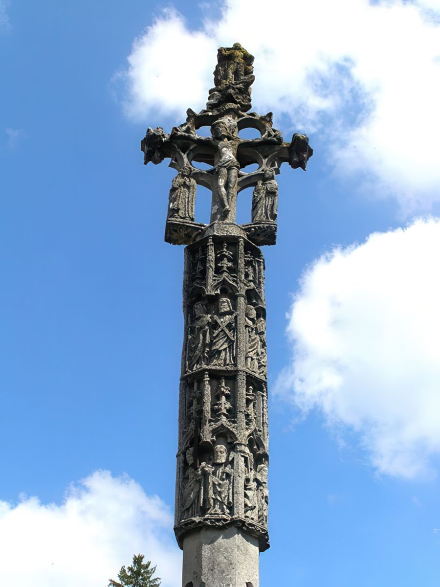 Croix-calvaire de Beaufremont