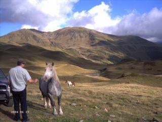 Piste ouverte de 32 kms, menant à la Cabane de Salient en Espagne  du nord (2200m)