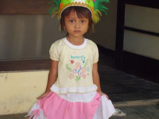 Jeune fille de Prambanan