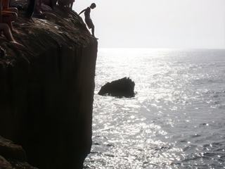 "Hésitations"
Photo prise en été 2009, à Cap de l'eau, un village de pécheur au nord-est du Maroc.