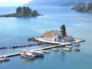 Monastère des Vlachernes à Kanoni dans l'île de Corfou en Grèce.