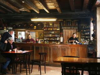 photo Bar, taverne, resto ou gargote du bout du monde... ou ailleurs !! de AVATAR