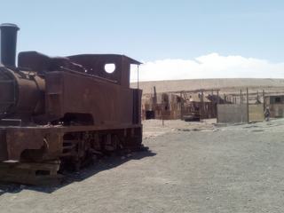Gare abandonnée de l'ancienne usine de nitrate de la ville-fantôme Humberstone, dans le désert de l'Atacama, près d'Iquique, dans le Nord du Chili.