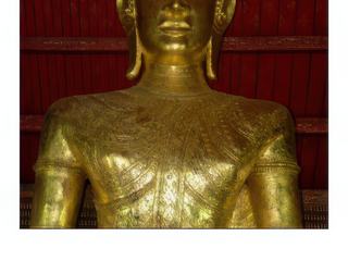 Le Bouddha d'or fin.