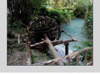 Un joli moulin à eau.