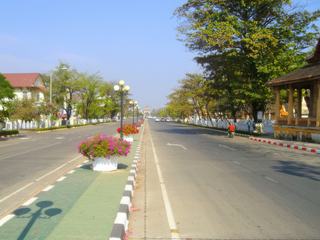 Champs Elysées de Vientiane