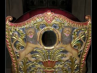 Décoration d'un siège à porteur.