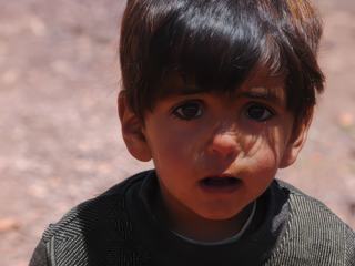 Adorables grands yeux brun !