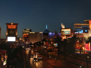 Photo de nuit sans le pied !!
