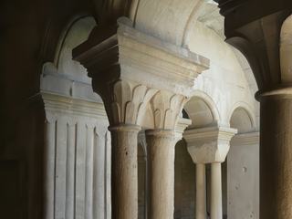 Vaison la Romane: la cathédrale Notre-Dame de Nazareth et son cloître – France