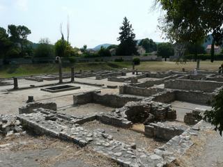 La Maison au Dauphin.