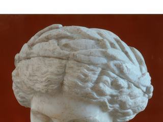 Original de la tête d'Apollon lauré en marbre blanc, IIe siècle ap. JC.